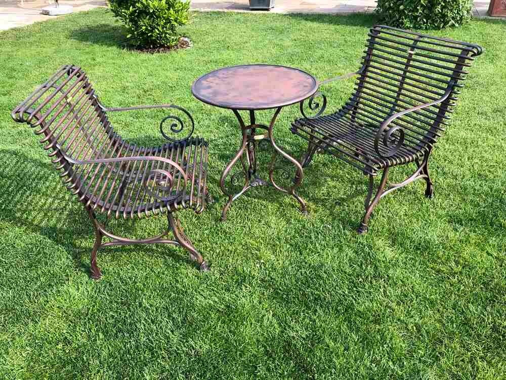 Schmiedeeiserner Gartentisch — Ansicht 4