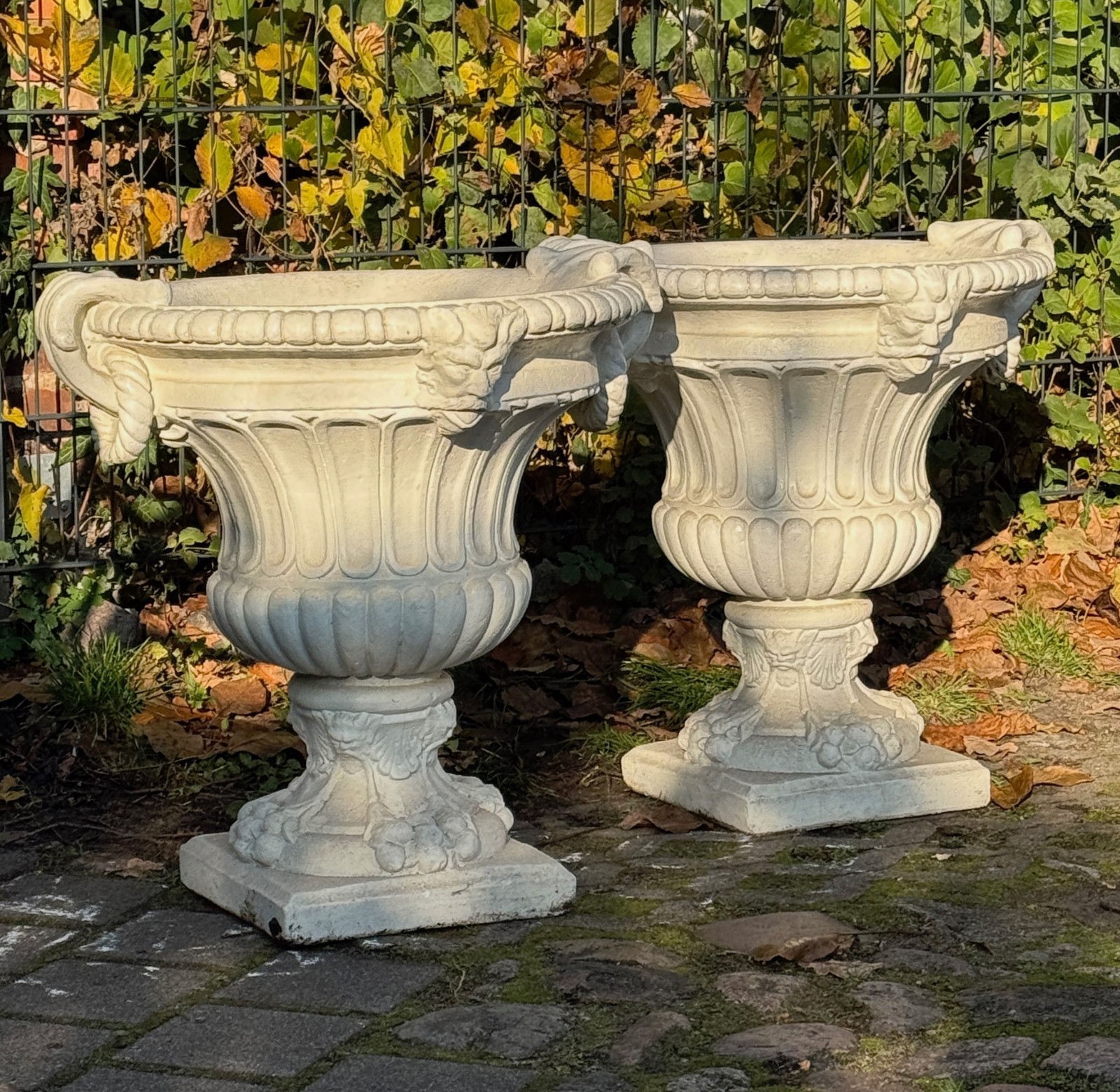 Große Amphore, Pflanzgefäße, Gartenvase im Barockstil, Steinguss, Klassik — Ansicht 1