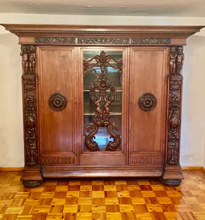 Prunk-Bücherschrank - Vitrinenschrank, Historismus um 1900, im Stil der Neo-R., Ansicht 1