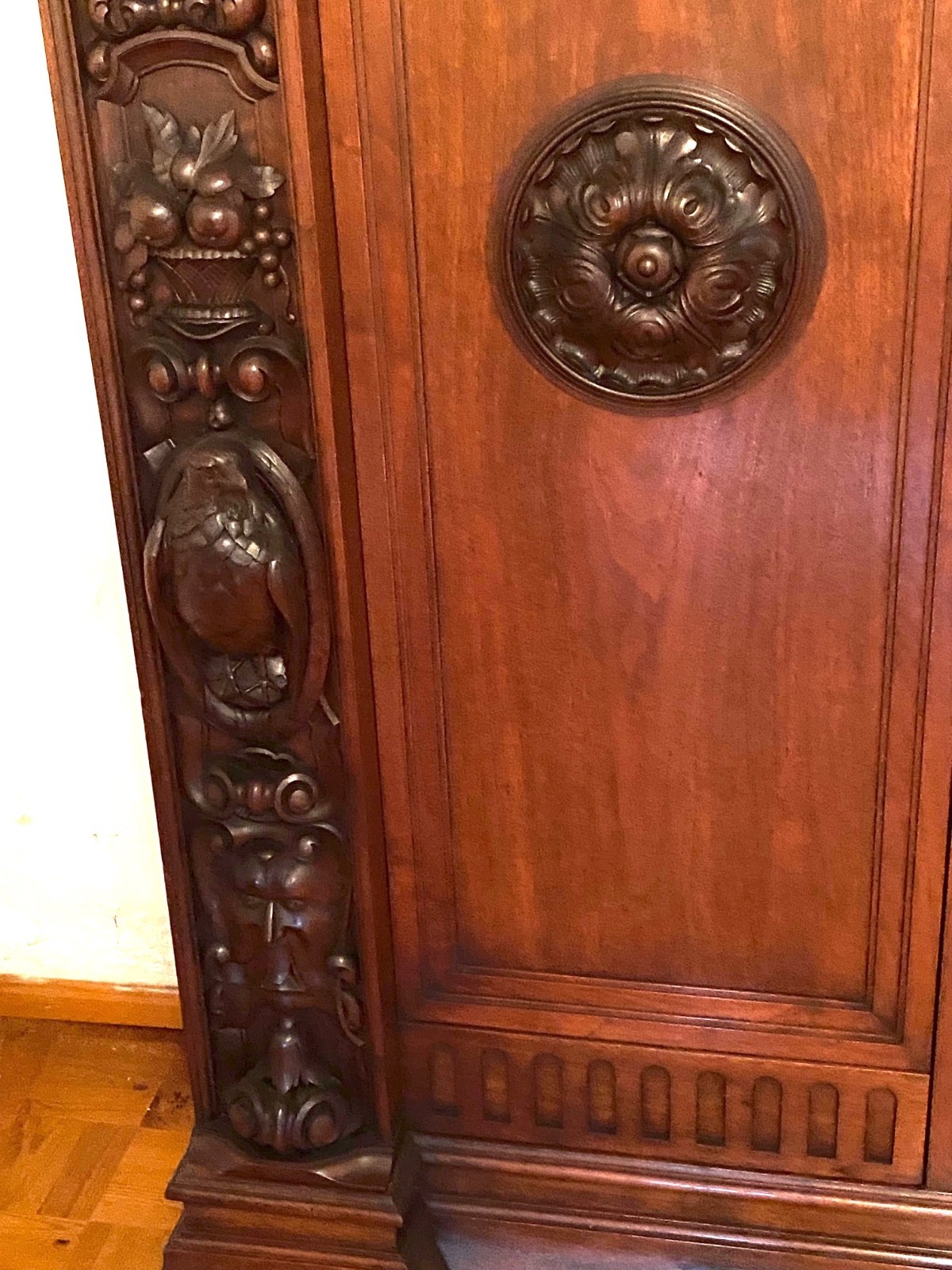 Prunk-Bücherschrank - Vitrinenschrank, Historismus um 1900, im Stil der Neo-R. — Ansicht 3