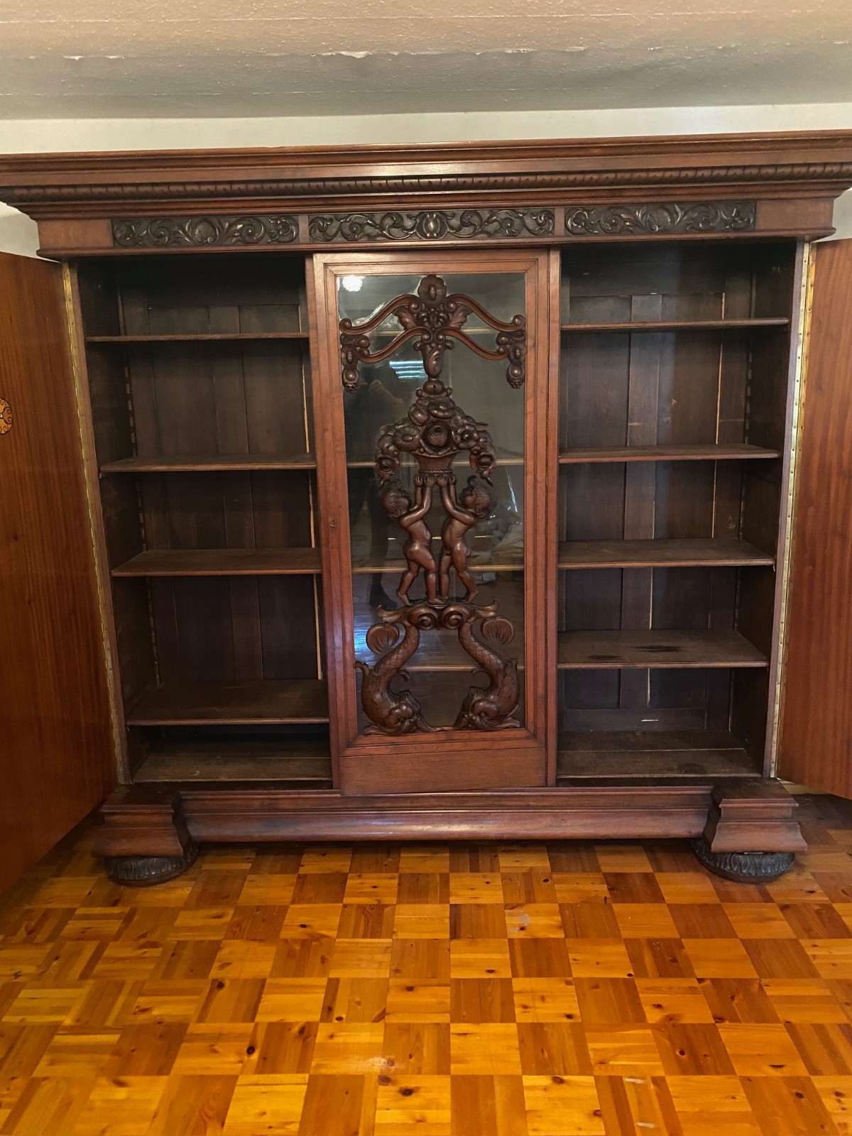 Prunk-Bücherschrank - Vitrinenschrank, Historismus um 1900, im Stil der Neo-R. — Ansicht 4