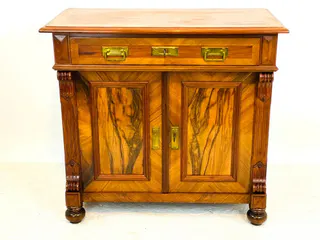 Gründerzeit-Halbschrank, Nussbaum, deutsch, um 1880, Ansicht 1