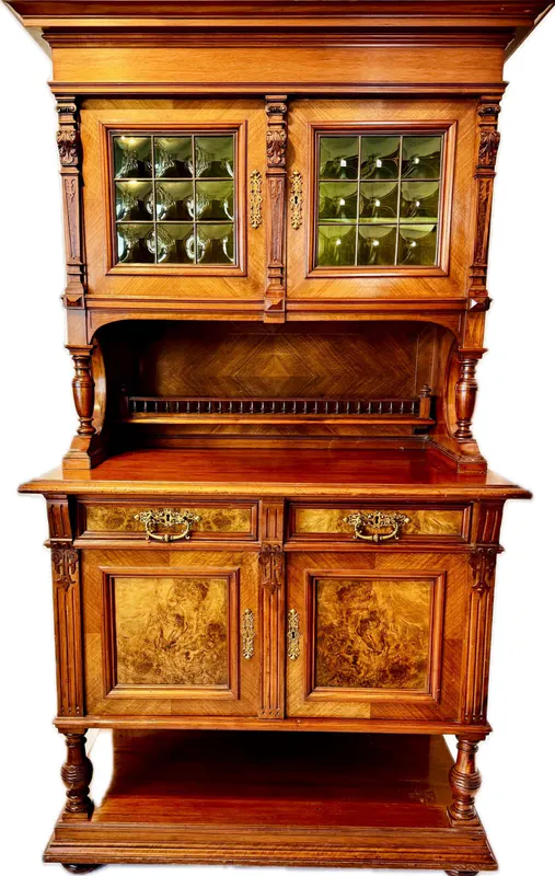 Kleines Gründerzeit Buffet mit Glasaufsatz, Nussbaum, Berlin um 1880