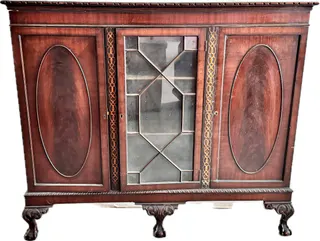 Mahagoni-Bücherschrank mit Krallenfüßen im Chippendale-Stil, Ansicht 4