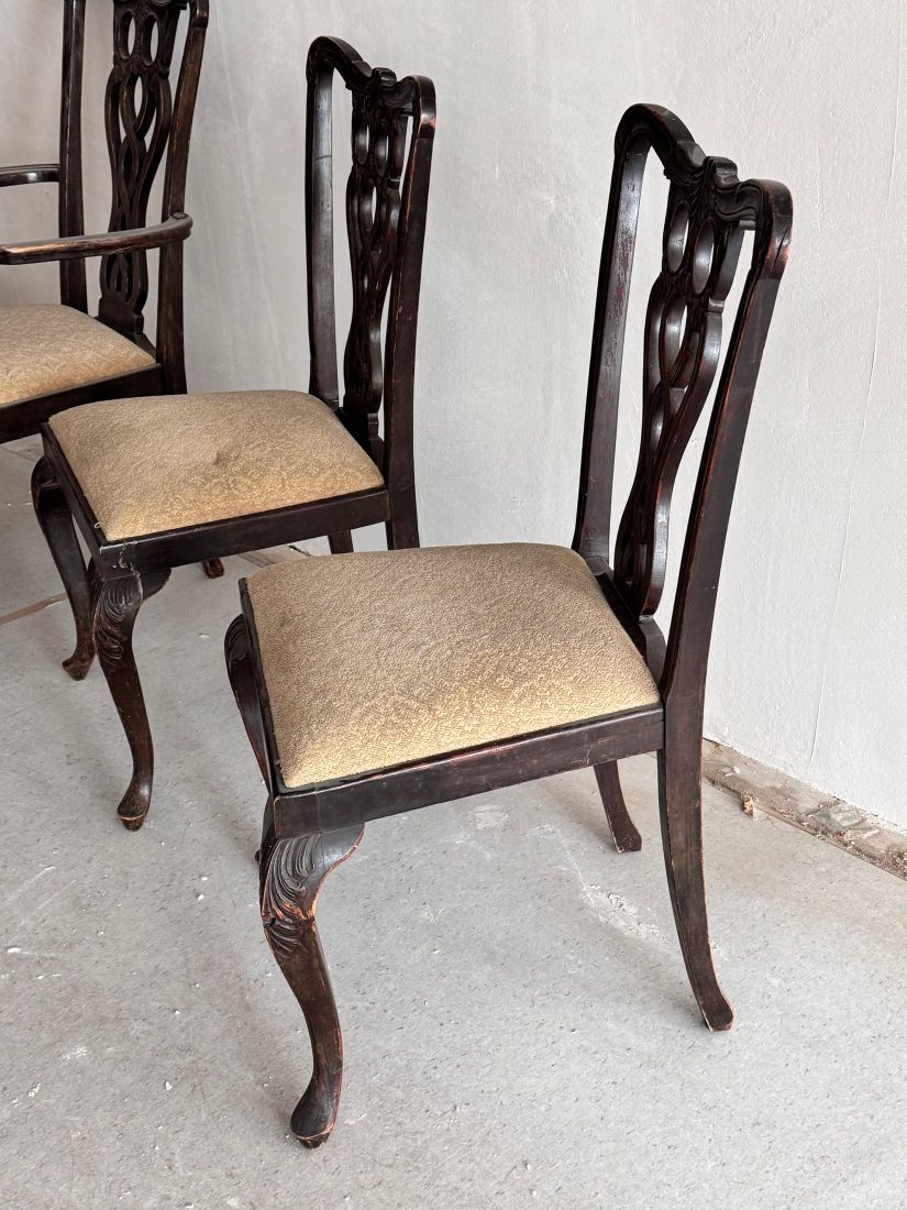 Satz von fünf Chippendale-Stil-Stühlen mit durchbrochener Rückenlehne — Ansicht 3