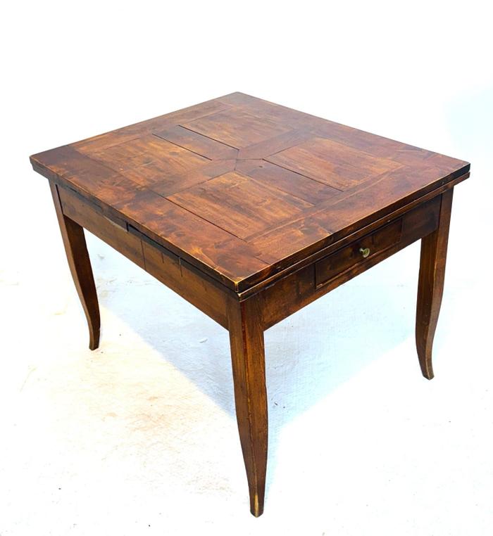 Biedermeier Ausziehtisch, Birke/Ahorn, Berlin/Brandenburg um 1820, Originalzust. — Ansicht 1